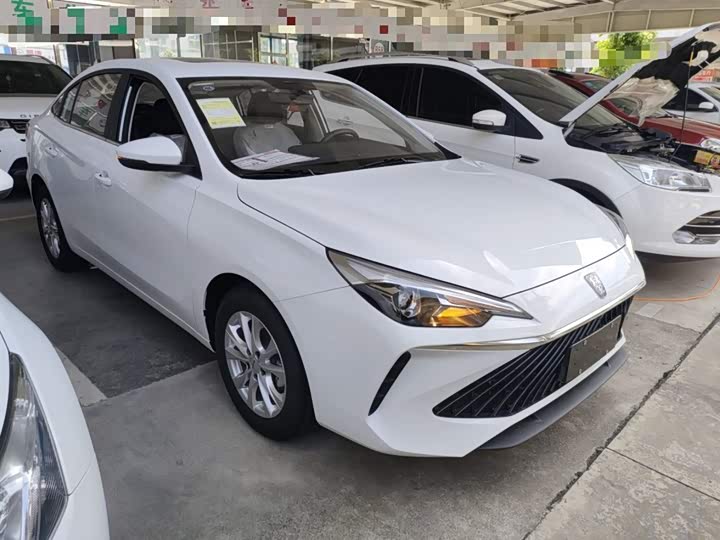 Фото 3 - Roewe i5