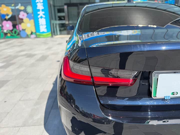 Фото 10 - BMW i3