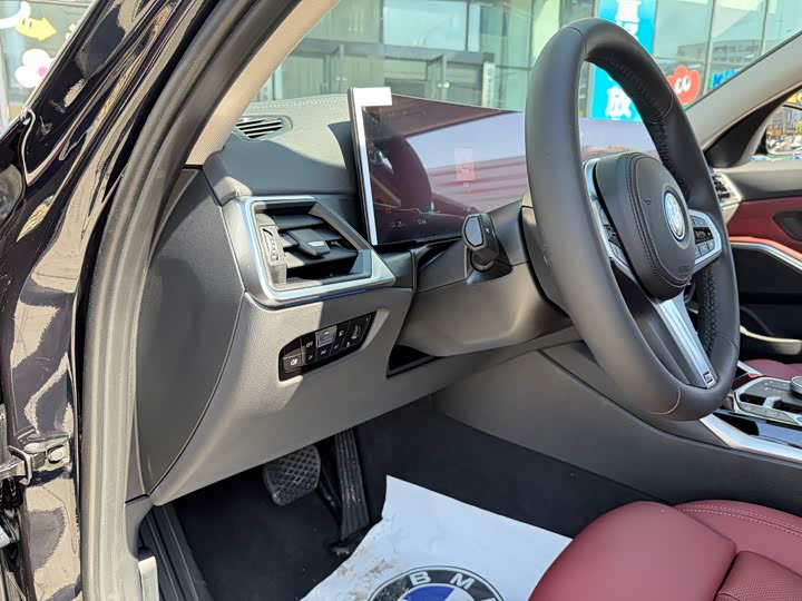 Фото 14 - BMW i3