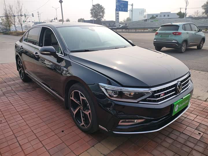 Фото 4 - Volkswagen Magotan