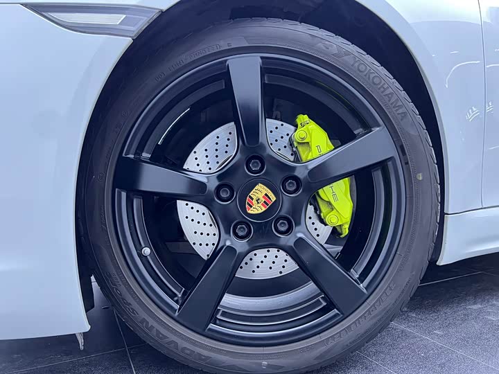 Фото 10 - Porsche 718