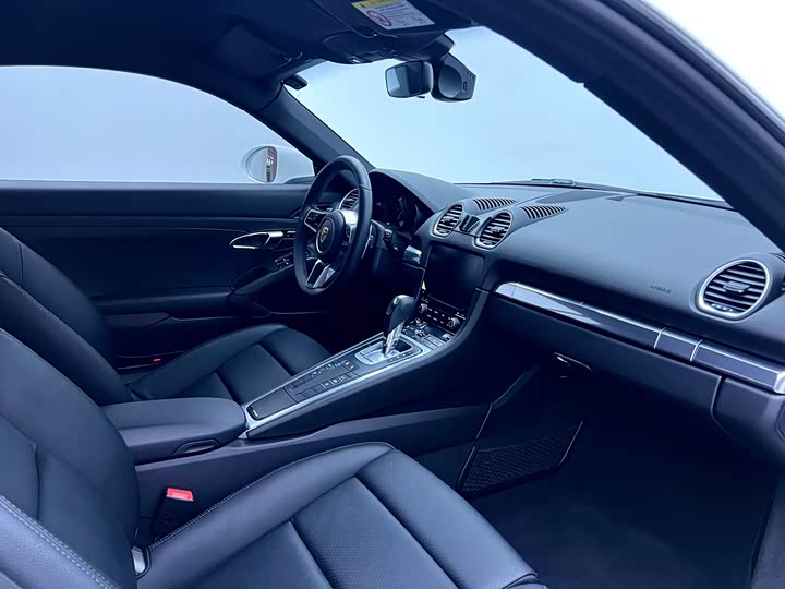 Фото 14 - Porsche 718