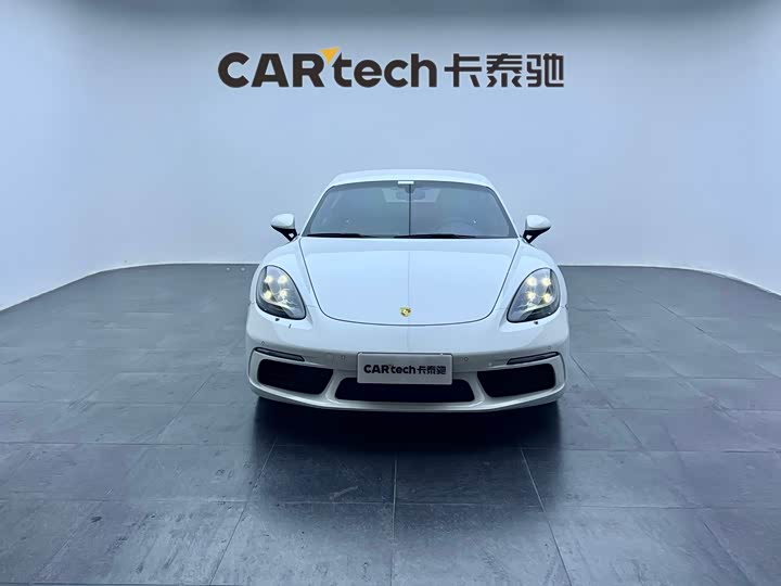 Фото 2 - Porsche 718