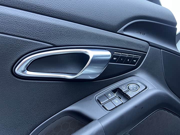 Фото 21 - Porsche 718