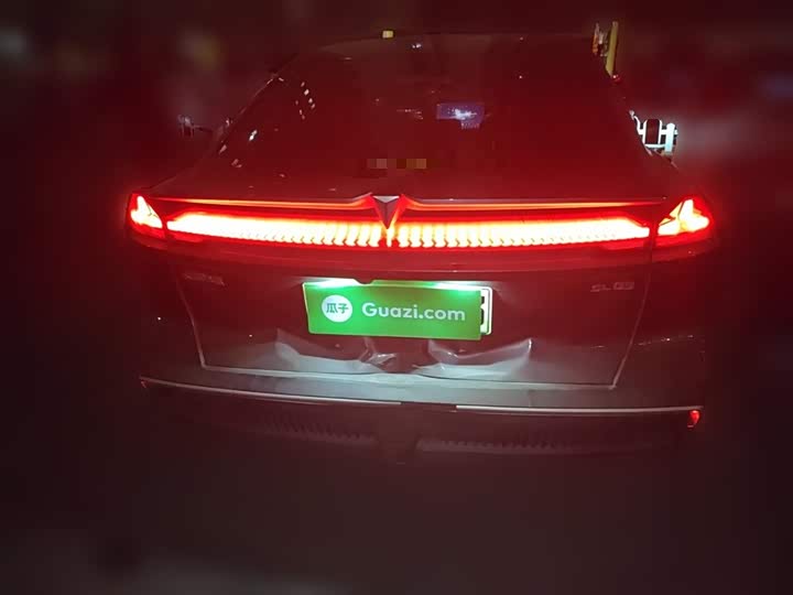 Фото 6 - Changan Deepal SL03