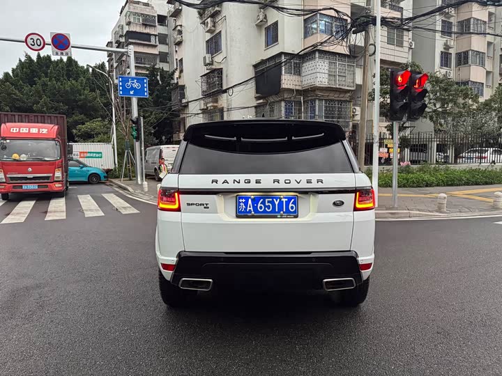 Фото 8 - Land Rover Range Rover Sport