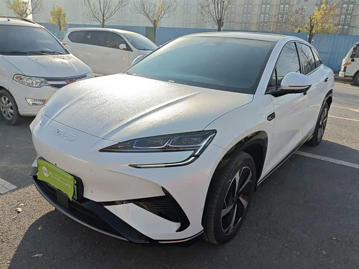 Фото 2 - BYD Sea Lion 07 EV