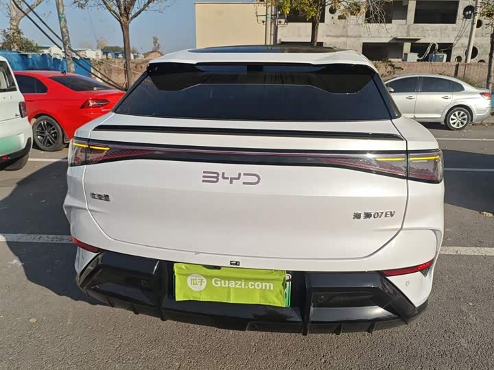 Фото 6 - BYD Sea Lion 07 EV