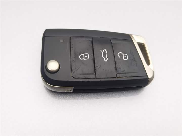 Фото 19 - Volkswagen Tiguan L Hybrid