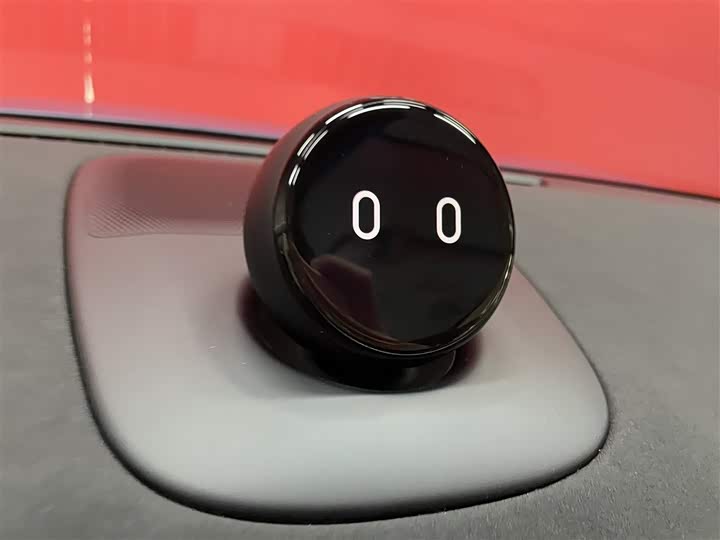 Фото 12 - Nio ES7