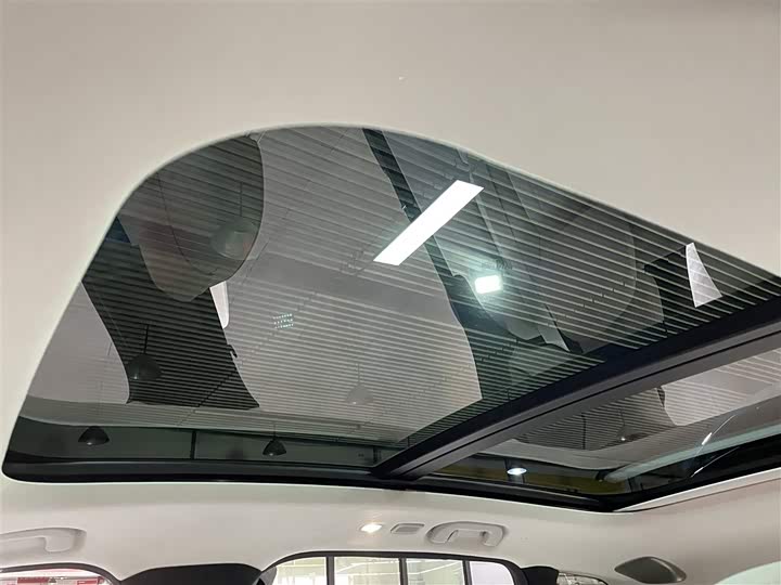 Фото 18 - Nio ES7