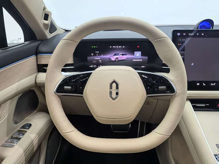 Фото 14 - Aito M5