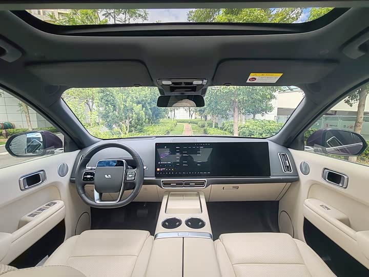 Фото 9 - LiXiang L8