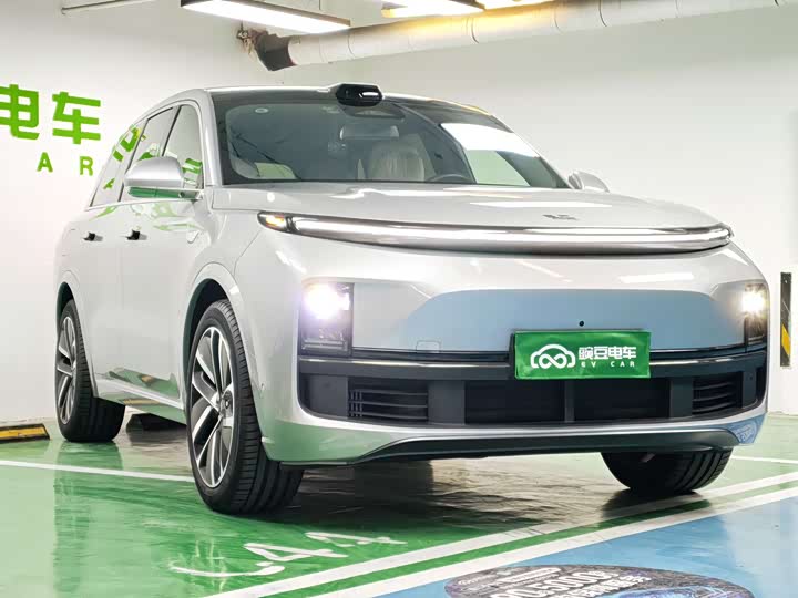 Фото 6 - LiXiang L8