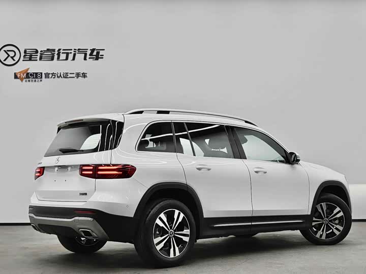 Фото 3 - Mercedes-Benz GLB-Class