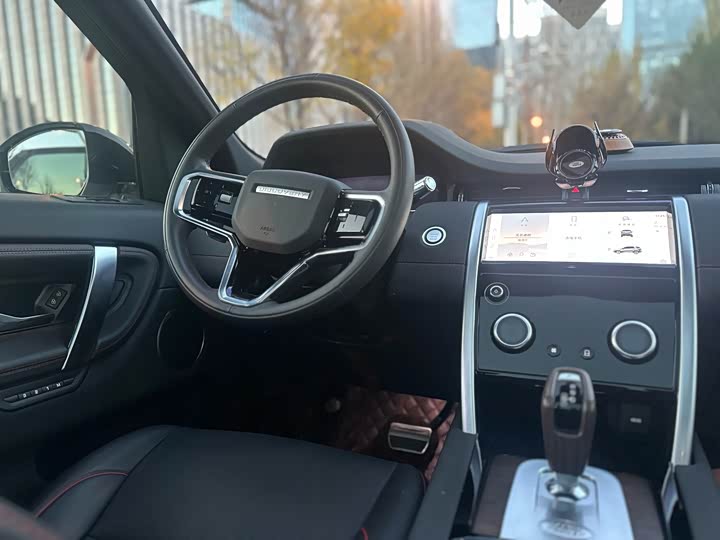 Фото 7 - Land Rover Discovery Sport