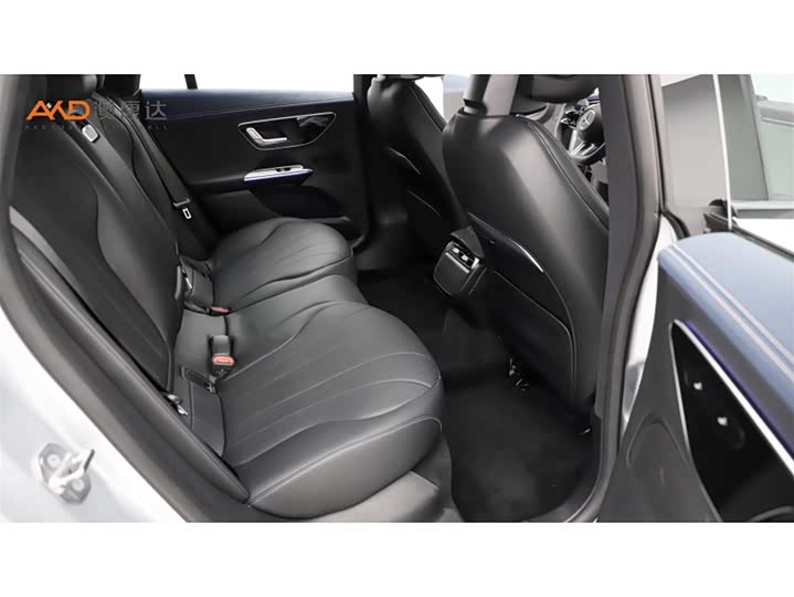 Фото 8 - Mercedes-Benz EQE