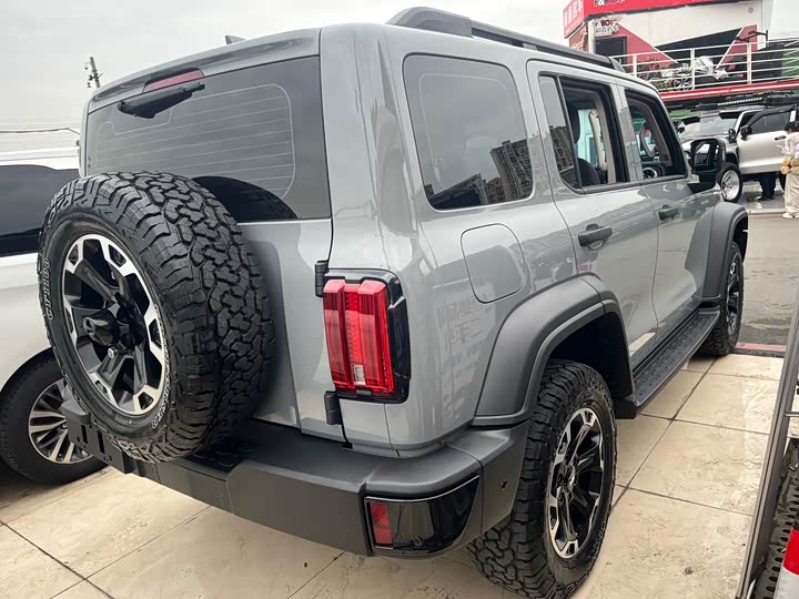 Фото 16 - Tank 300 Hybrid