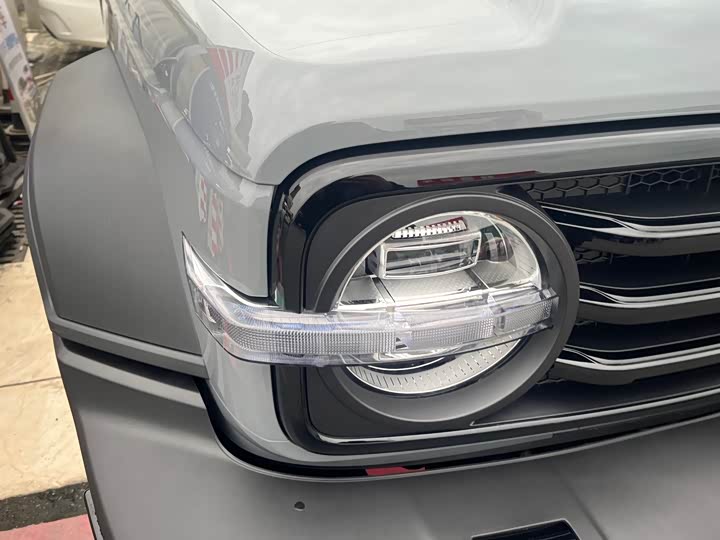 Фото 4 - Tank 300 Hybrid