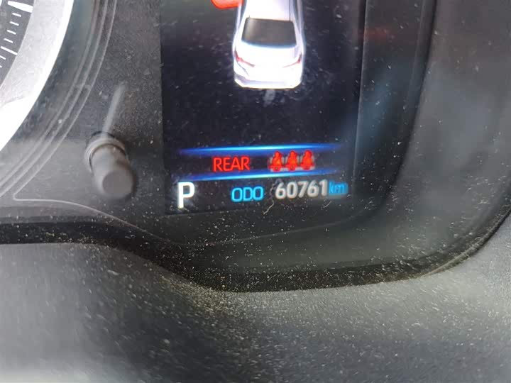 Фото 14 - Toyota Corolla