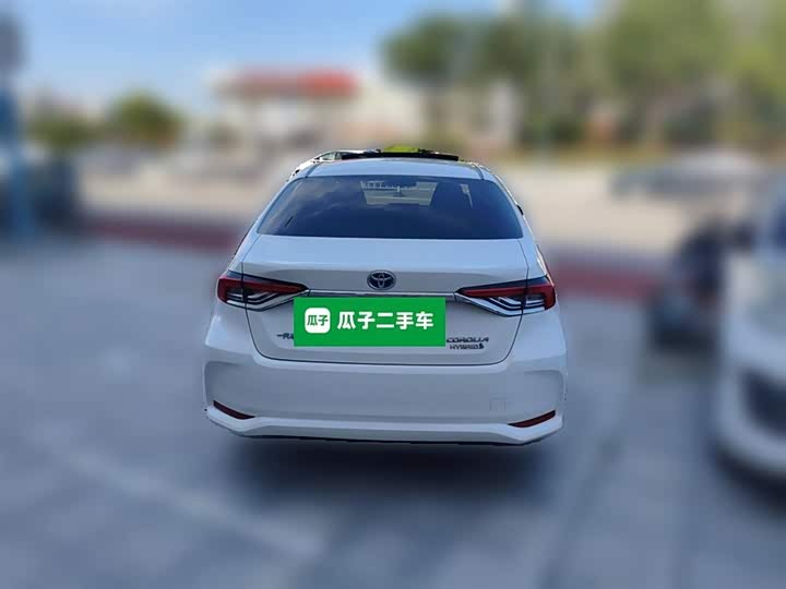 Фото 6 - Toyota Corolla