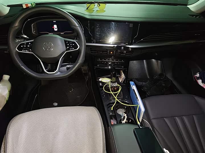 Фото 11 - Volkswagen Passat