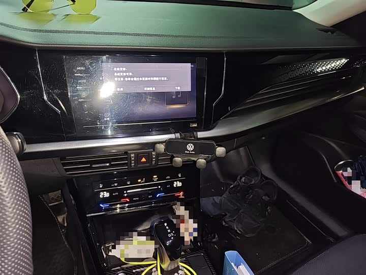 Фото 15 - Volkswagen Passat