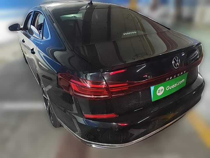 Фото 5 - Volkswagen Passat