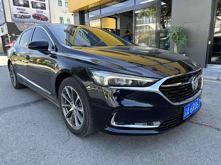 Фото 3 - Buick LaCrosse