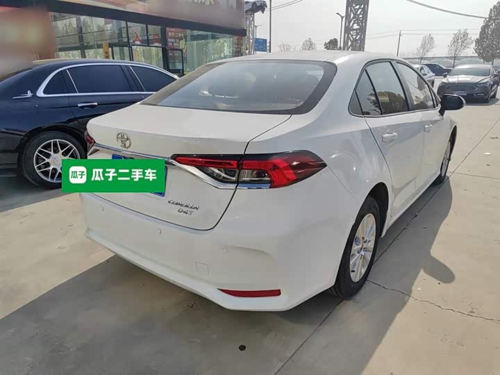 Фото 7 - Toyota Corolla