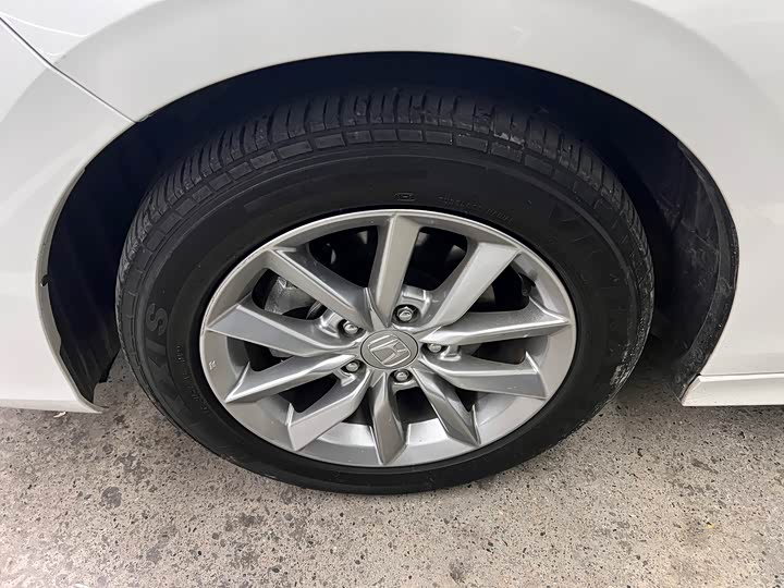 Фото 14 - Honda Civic