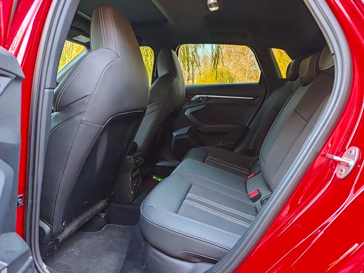 Фото 5 - Audi A3