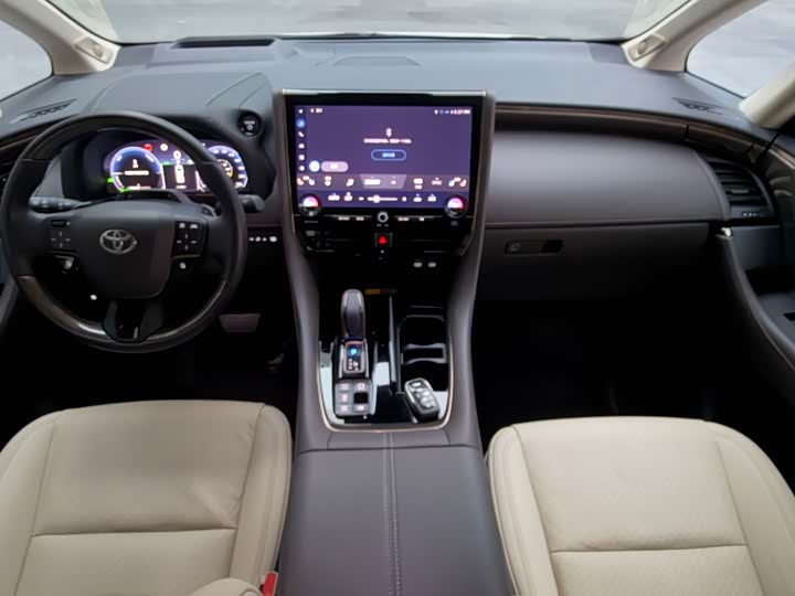 Фото 7 - Toyota Alphard