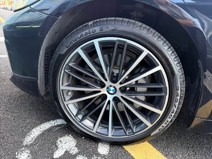 Фото 8 - BMW 5 Series