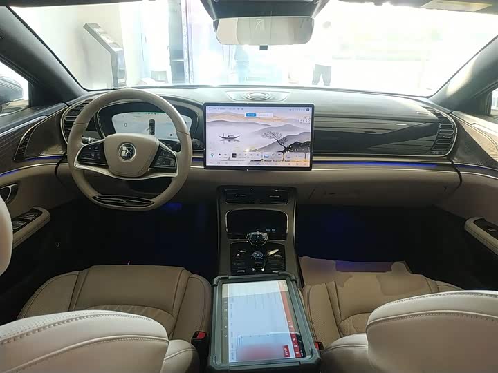 Фото 10 - BYD Han