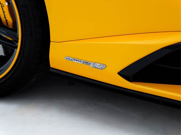 Фото 11 - Lamborghini Huracán