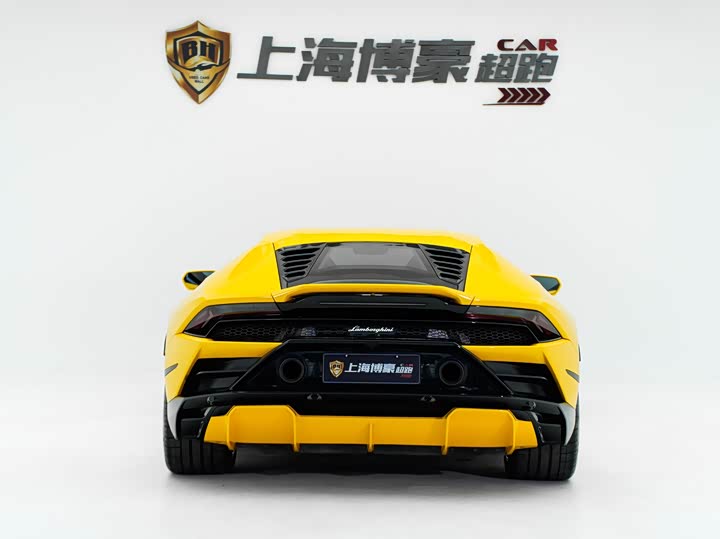 Фото 4 - Lamborghini Huracán