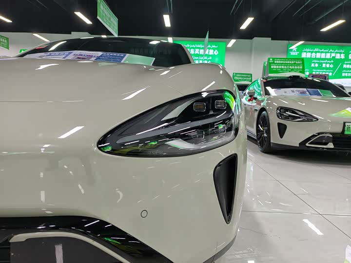 Фото 16 - Xiaomi SU7