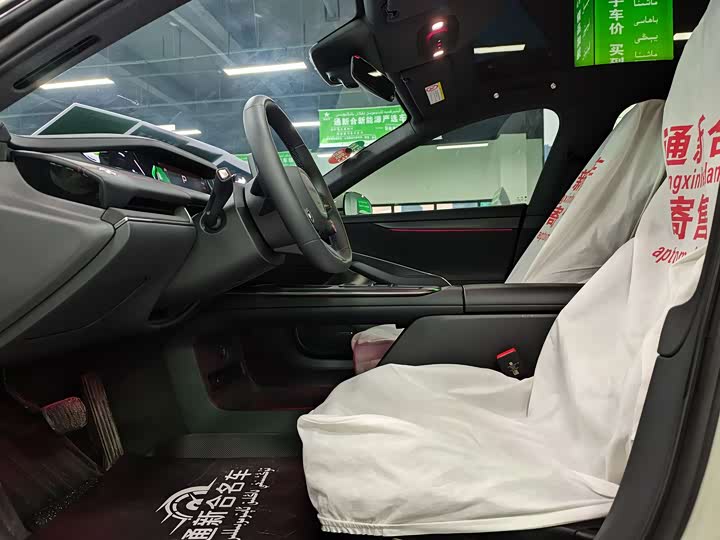 Фото 4 - Xiaomi SU7