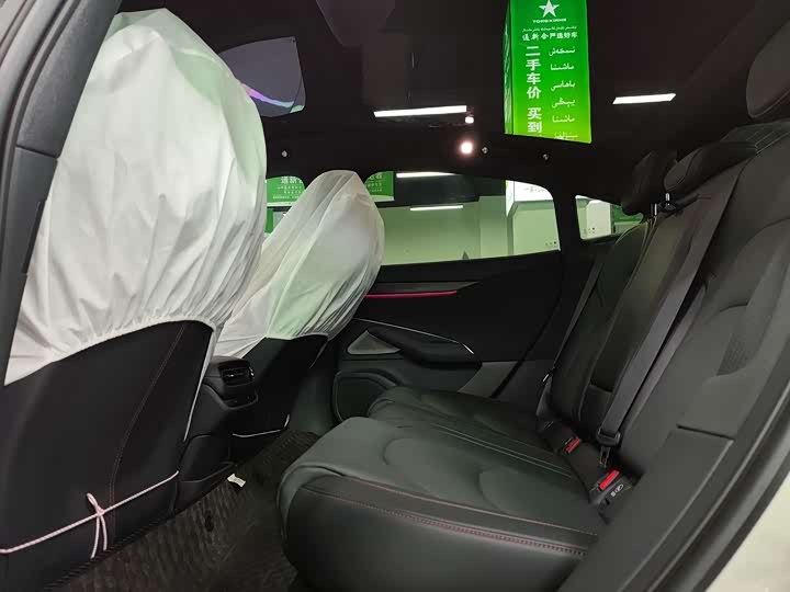 Фото 6 - Xiaomi SU7