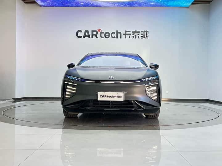 Фото 3 - HiPhi X