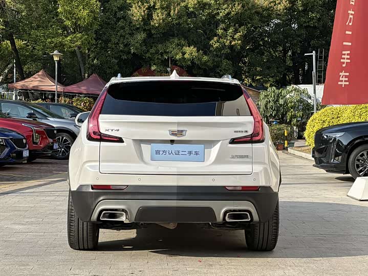 Фото 5 - Cadillac XT4