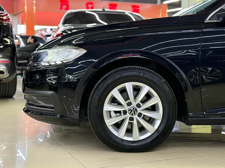 Фото 17 - Volkswagen Lavida