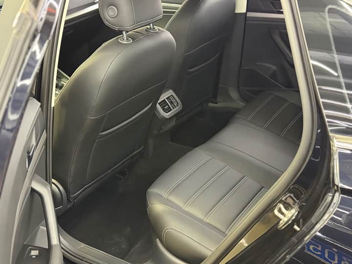 Фото 6 - Volkswagen Lavida