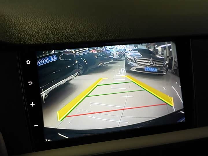 Фото 9 - Volkswagen Lavida