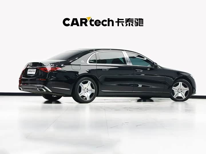 Фото 2 - Mercedes-Benz Maybach S-Class