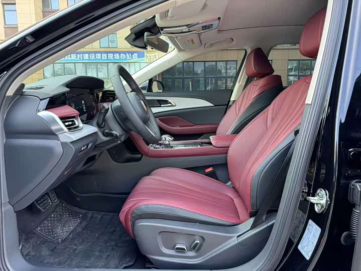 Фото 4 - Hongqi H5