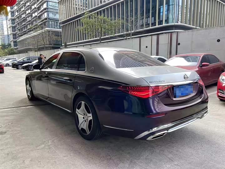 Фото 4 - Mercedes-Benz Maybach S-Class