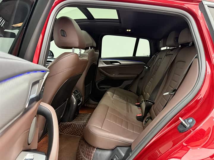 Фото 17 - BMW X4