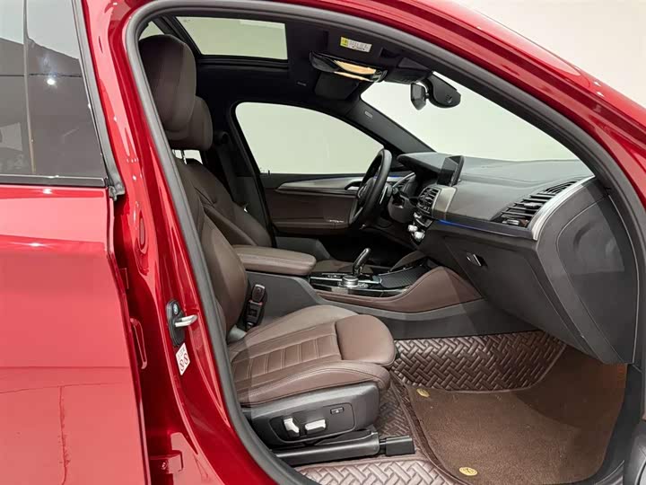 Фото 18 - BMW X4